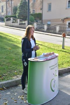 Rožnati oktober, zasaditev drevesa, 21.10. 2024 (8)